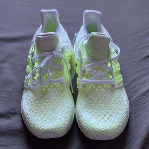 Adidas UltraBOOST - Cloud White & Solar Yellow